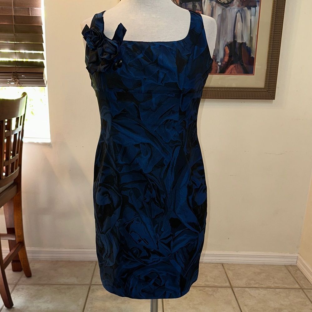 Muse Dress Elegant Blue/Black Floral w/ Beaded Flower Size 2